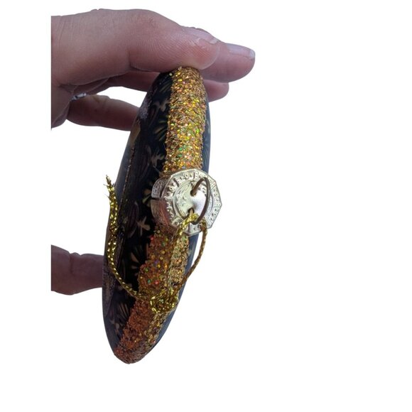 Glass Ornament Featuring Vibrant Madonna & Child Design With Intricate Stained G - Picture 10 of 10